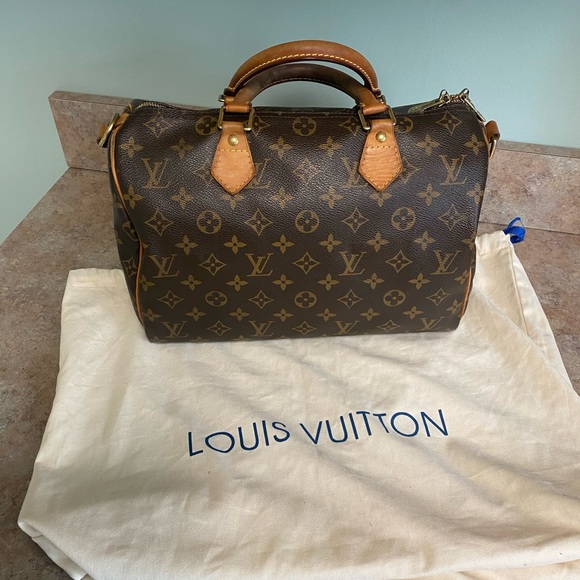 Louis Vuitton Handbags - NO OFFERS! Speedy Bandouliere 30! 💕 FINAL MARKDOWN 🌺